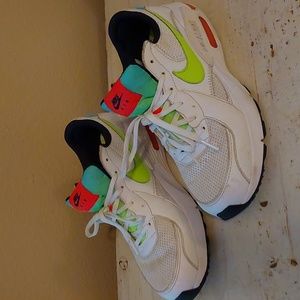 Womens Nike Athletic Shoes